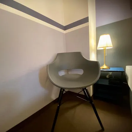 Nocleg ze śniadaniem Kaiserswerth 3*