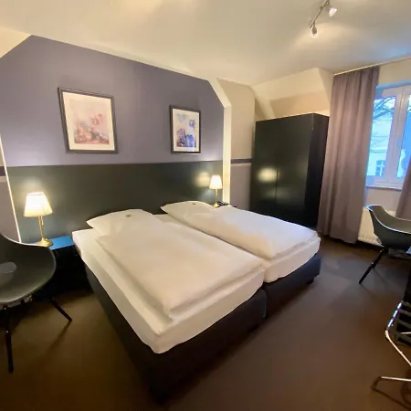 Nocleg ze śniadaniem Kaiserswerth 3*