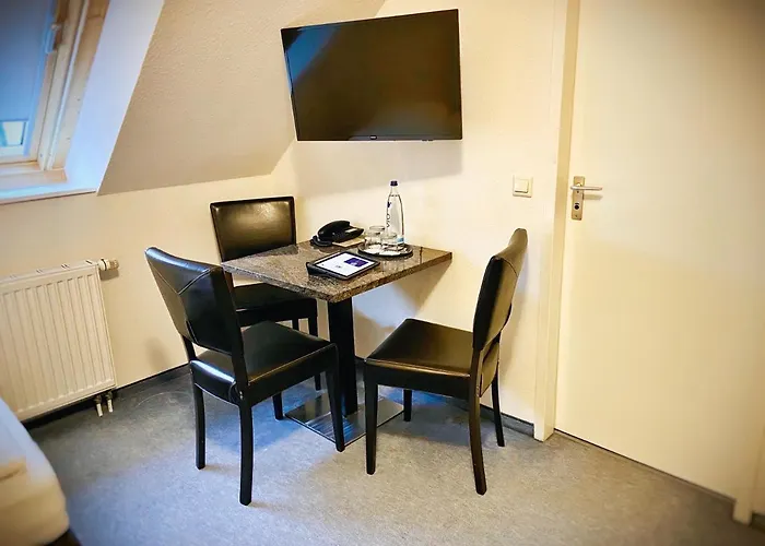 Kaiserswerth Bed & Breakfast 3*