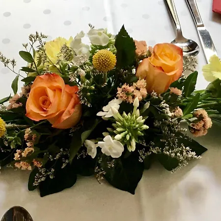 Kaiserswerth Oda ve Kahvaltı 3*